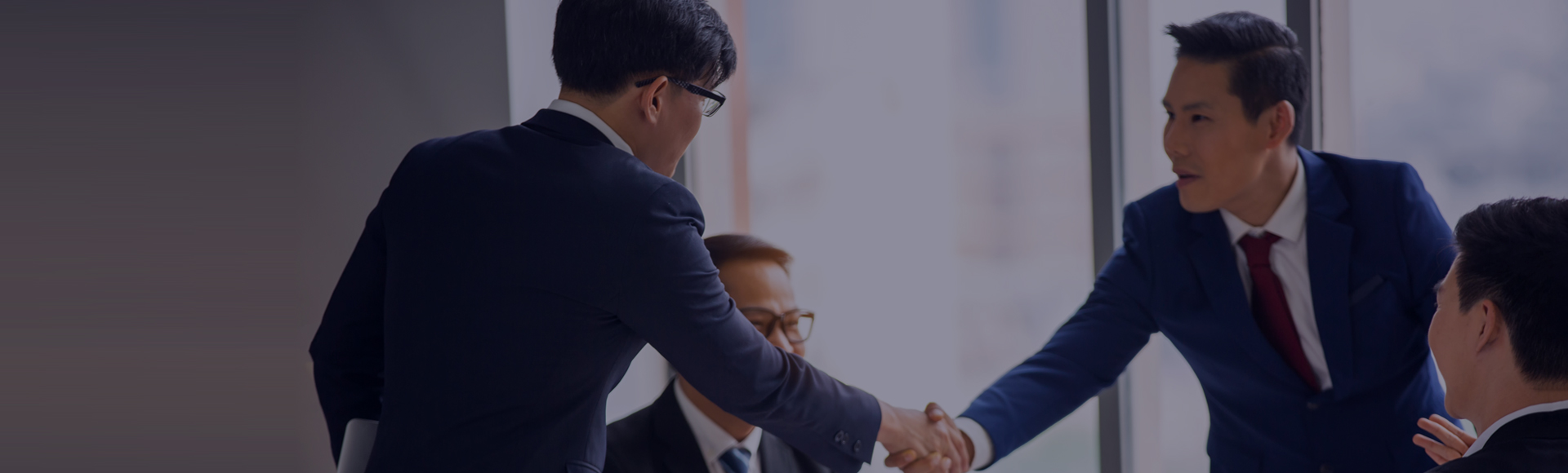 我們胸懷鴻鵠之志
希望以開放融合的心態(tài)，和你一起預(yù)見未來！