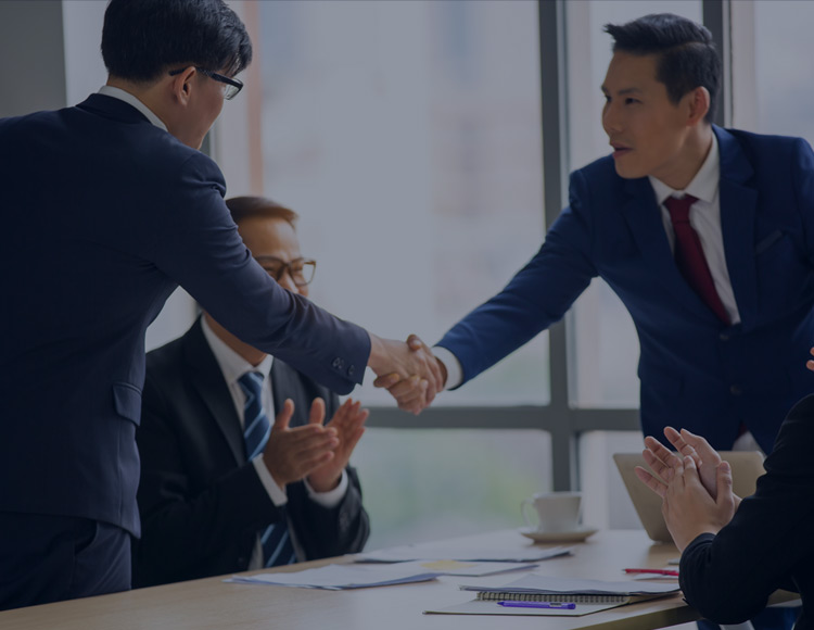 我們胸懷鴻鵠之志
希望以開放融合的心態(tài)，和你一起預(yù)見未來！